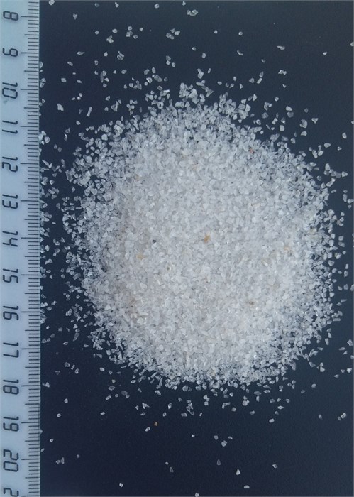 Песок кварцевый дробленый фр. 0,5-1,0 мм (белый) мешок 25 кг 84172