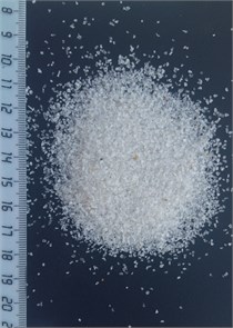 Песок кварцевый дробленый фр. 0,5-1,0 мм (белый) мешок 25 кг 84172